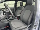 Foto 28 van Ford Fiesta 1.0 EcoBoost Hybrid ST-Line | B&O Audio | Panoramadak | Stoelverwarming | Camera |