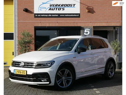 Volkswagen Tiguan 1.5 TSI Highline. r-line. stoelverwarming. standkachel. clima
