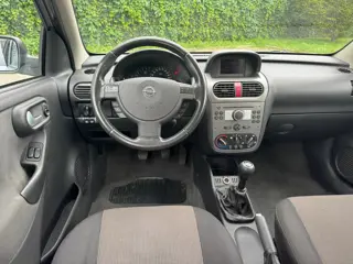 Foto 14 van Opel Corsa 1.4-16V Full Rhythm