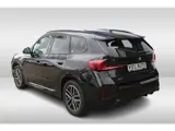 Foto 25 van BMW X1 sDrive18i Apple Carplay/Android Auto l Lederen bekleding l Hemelbekleding donker l Lichtmetal