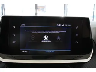 Foto 11 van Peugeot 208 1.2 PureTech Allure Automaat | Airco | Cruise control | Carplay | Navi | Parkeer sensore