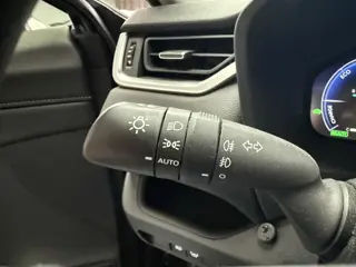 Foto 18 van Toyota RAV4 2.5 Hybrid Dynamic Style pakket, Lederen stoelen en elektrisch verstelbare stoele, stuur
