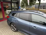 Foto 28 van Ford FOCUS Wagon 1.0 EcoBoost ST Line X Business Camera el.klep Navi