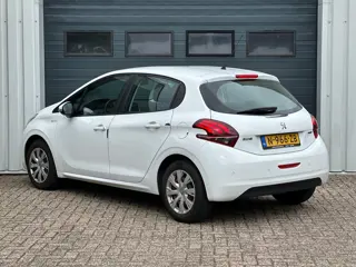 Foto 20 van Peugeot 208 1.2 PureTech Active AIRCO / APK / PDC / CRUISE