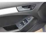 Foto 21 van Audi A4 Avant 1.8 TFSI S-LINE | NAVI | CLIMA | CRUISE | NL AUTO | LED