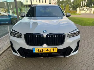 Foto 12 van BMW X3 XDRIVE30E High Executive M Sport TREKHAAK