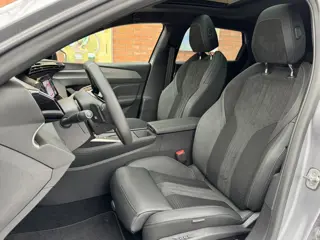 Foto 12 van Peugeot 308 SW Plug-in Hybrid 225 GT | Schuifdak | Stoelverwarming | Memory Seats | Keyless | Dodeho