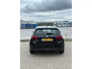 Foto 15 van Peugeot 308 1.2 VTi Active NAVI - AIRCO - NWE DISTRU