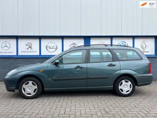 Foto 16 van Ford Focus Wagon 1.6-16V Centennial 2003 170000km NWE.APK 1450EU