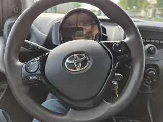 Foto 11 van Toyota Aygo 1.0 VVT-i x-fun APK/AIRCO/NAP