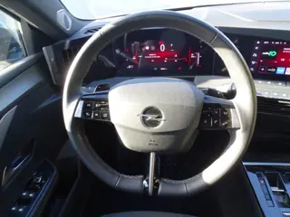 Foto 18 van OPEL ASTRA 1.2 GS LINE Turbo-PDC V/A-Navi-360 Camera-Cruise-MultiMedia-