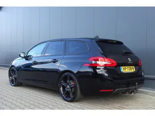 Foto 11 van Peugeot 308 SW 1.6 BlueHDI Blue Lease Executive Pack