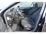 Foto 24 van Peugeot 308 SW 1.6 BlueHDI Blue Lease Executive Pack