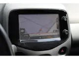 Foto 22 van Toyota Aygo 1.0 VVT-i X-Play, Navi, Camera, LED  speed limiter.