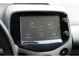 Foto 30 van Toyota Aygo 1.0 VVT-i X-Play, Navi, Camera, LED  speed limiter.