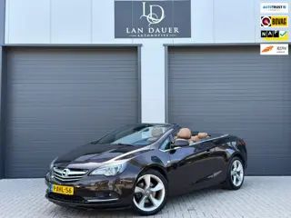 Opel Cascada 1.6 Turbo Cosmo / NAP / AUTOMAAT / BOMVOL