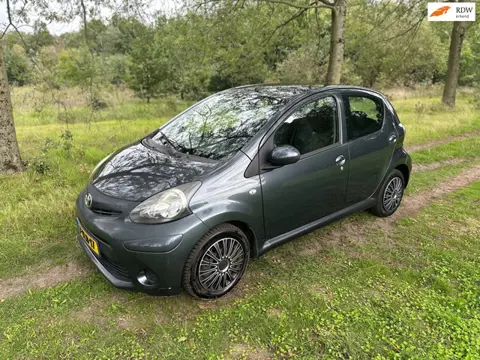 Toyota Aygo 1.0 VVT-i Comfort apk t/m 05-08-2027