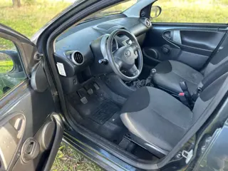 Foto 13 van Toyota Aygo 1.0 VVT-i Comfort apk t/m 05-08-2027