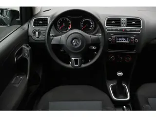 Foto 20 van Volkswagen Polo 1.2 Easyline 2011 | Airco | Stoelverwarming | Regensensor | Elektrische Ramen | Elek