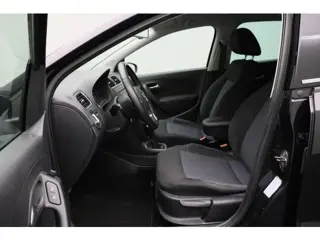 Foto 17 van Volkswagen Polo 1.2 Easyline 2011 | Airco | Stoelverwarming | Regensensor | Elektrische Ramen | Elek