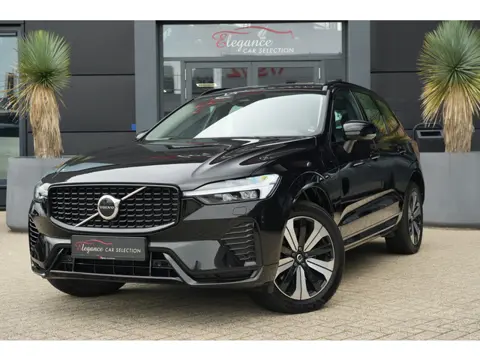 Volvo XC60 2.0 T6 Plug-in hybrid AWD Plus Dark | 350 PK | Panoramadak | Leder | Trekhaak | Volvo XC6