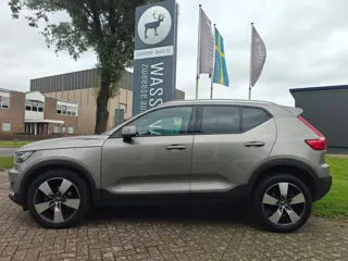Foto 14 van Volvo XC40 T3 Momentum Pro | Rijklaarprijs | Trekhaak | Automaat |