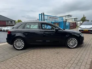 Foto 14 van Audi A3 Sportback 1.4 TFSI Attraction Clima Elek Pakket Navi Cruise