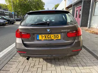 Foto 16 van BMW 3-SERIE 320d EfficientDynamics Edition Hi Executive LEER PANO DEALER AUTO NAP APK