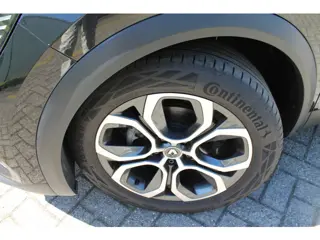 Foto 19 van Renault Captur 1.3 TCe 130 AUT Edition One | automaat | Bose Audio | achteruitrijcamera