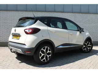 Foto 12 van Renault Captur 0.9 TCe Intens | navigatie | trekhaak | climate control