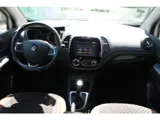 Foto 30 van Renault Captur 0.9 TCe Intens | navigatie | trekhaak | climate control