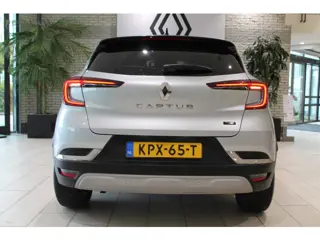 Foto 14 van Renault Captur 1.6 E-Tech Hybrid 145 Techno | automaat | hybride | achteruitrijcamera
