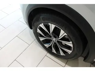 Foto 18 van Renault Captur 1.6 E-Tech Hybrid 145 Techno | automaat | hybride | achteruitrijcamera