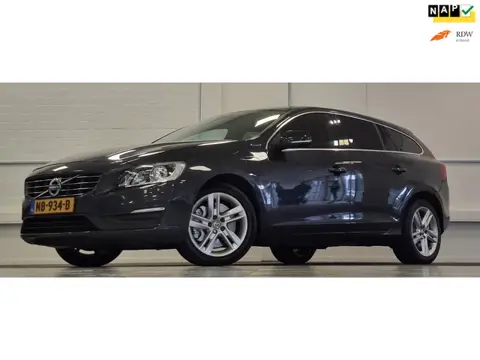 Volvo V60 2.4 D5 Twin Engine Lease Edition 2e Eigenaar Navi Mooi!