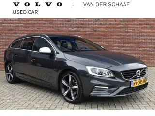Volvo V60 T3 153PK R-Design Automaat | Winter Line | Scandinavian Line | Trekhaak | All season bande