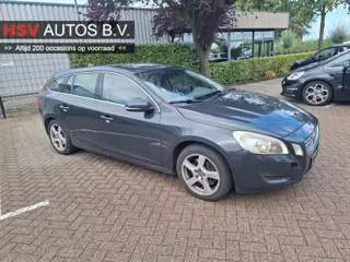 Volvo V60 2.0T Momentum navi LM automaat org NL