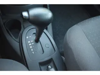 Foto 17 van Ford Focus 1.6-16V Trend Automaat Airco 5-deurs 1e eigenaar Pdc Trekhaak lees goed!!! HANDELSAUTO -
