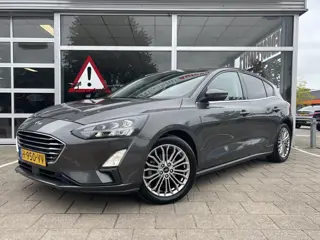 Foto 14 van Ford Focus 1.0 EcoBoost Titanium Business /Cruise/Clima/Trekhaak afneembaar/Navi/2020/
