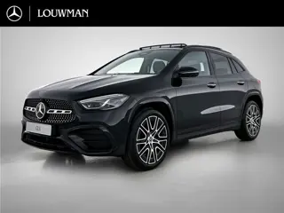 Mercedes-Benz GLA 250 e 140 Year Edition | Premium Plus pakket | Nightpakket | Parkeerpakket | Trekh
