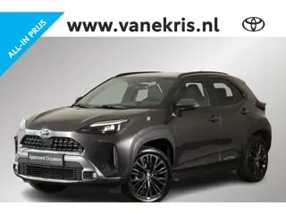 Toyota Yaris Cross 1.5 Hybrid Adventure AWD, Treeplanken
