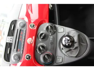 Foto 12 van Fiat 500 1.2 Lounge airco pano lm nette auto