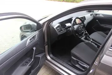 Foto 17 van VOLKSWAGEN POLO 1.0 TSI COMFORTLINE BUSINESS