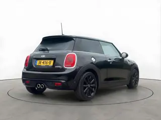 Foto 16 van MINI Cooper S 2.0 192PK Chili Serious Business Head-UP Leer LED