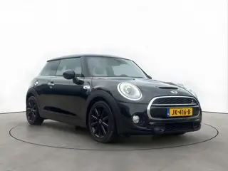 Foto 18 van MINI Cooper S 2.0 192PK Chili Serious Business Head-UP Leer LED