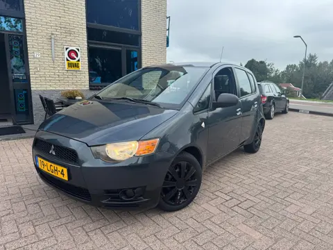 Mitsubishi Colt 1.1 Edition One- nap- nl auto