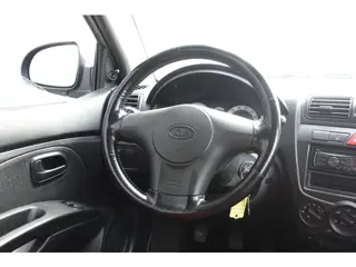 Foto 19 van Kia Picanto 1.0