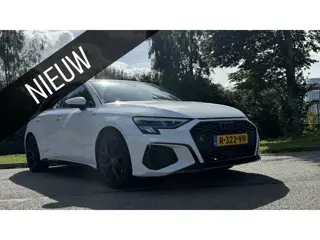 Foto 11 van Audi A3 Sportback - 30 TFSI S edition