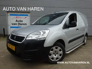 Peugeot Partner 120 1.6 HDi 90PK TREKHAAK AIRCO RADIO CD ALL SEASONBANDEN