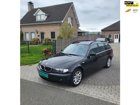 BMW 3-serie Touring 316i Special Executive ,Leder,Carplay!