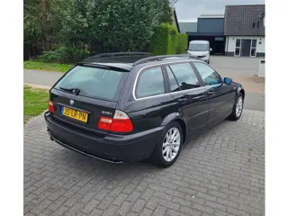 Foto 16 van BMW 3-serie Touring 316i Special Executive ,Leder,Carplay!